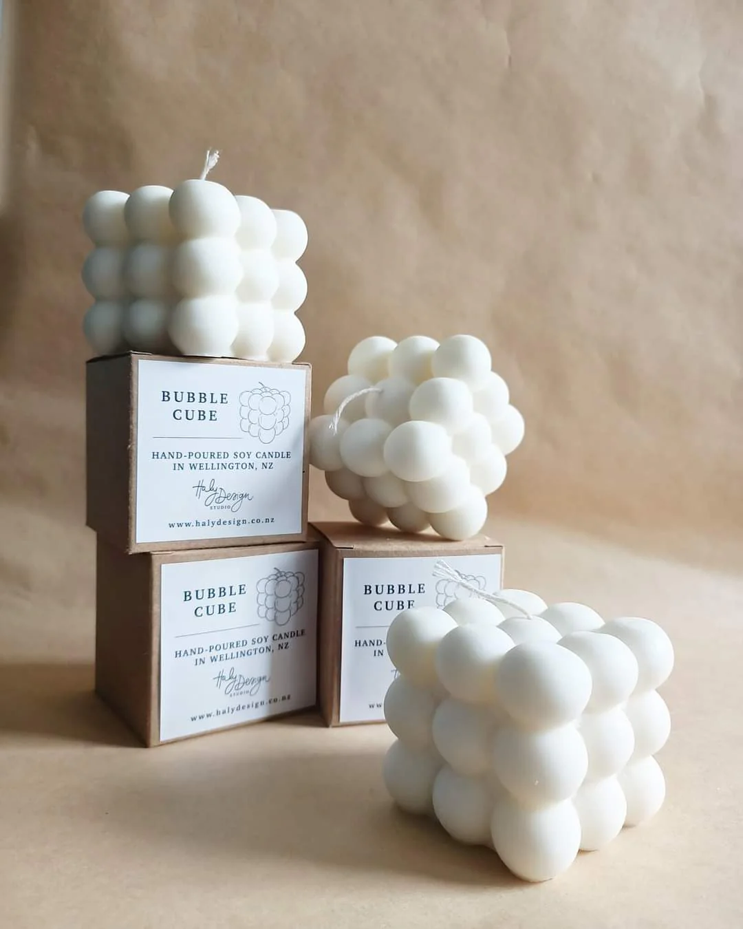 Bubble cube soy candle
